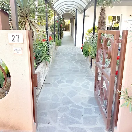Rita Hotel