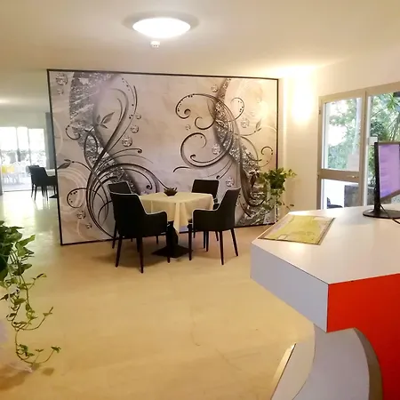 Hotel Rita
